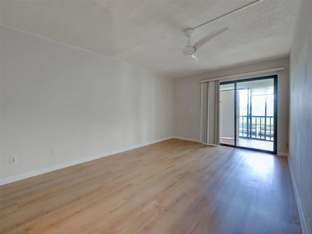 1036 BIRD BAY WAY #281 Venice, FL 34285