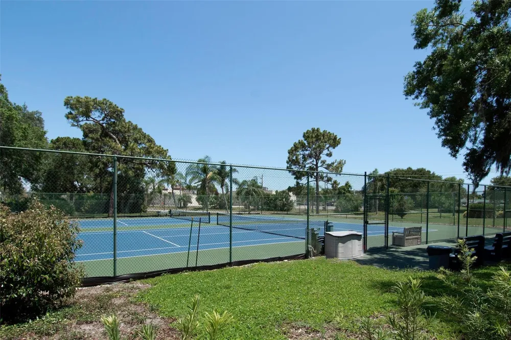 1036 BIRD BAY WAY #281 Venice, FL 34285