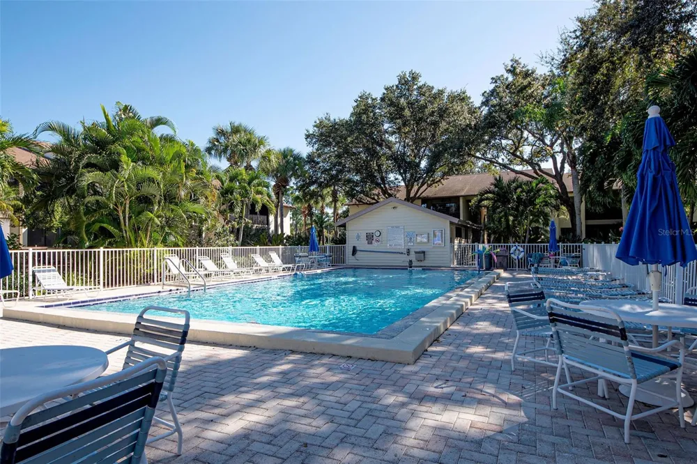 1036 BIRD BAY WAY #281 Venice, FL 34285