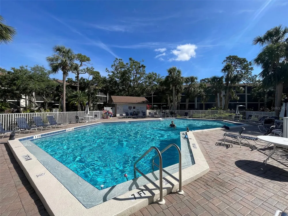 1036 BIRD BAY WAY #281 Venice, FL 34285