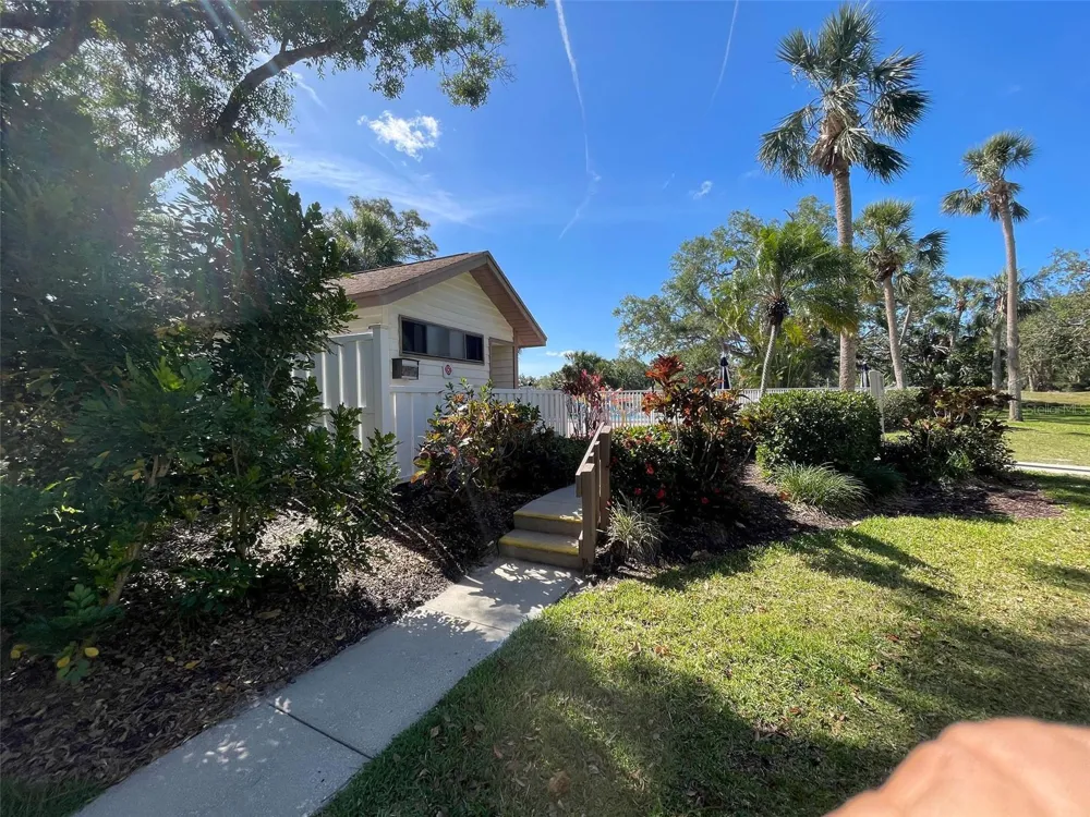 1036 BIRD BAY WAY #281 Venice, FL 34285