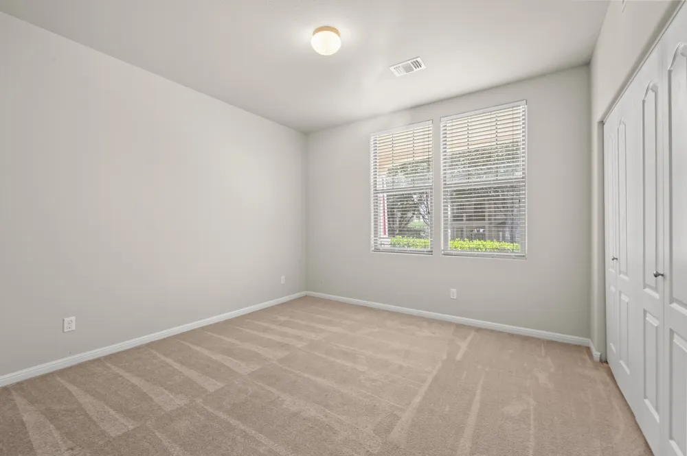 4032 Mather Kyle, TX 78640