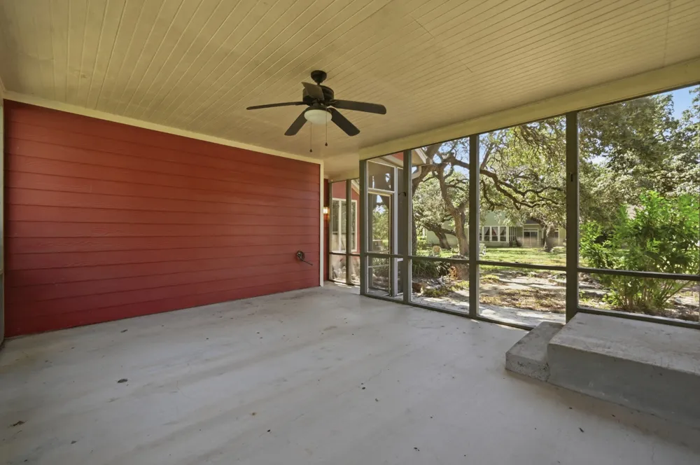4032 Mather Kyle, TX 78640