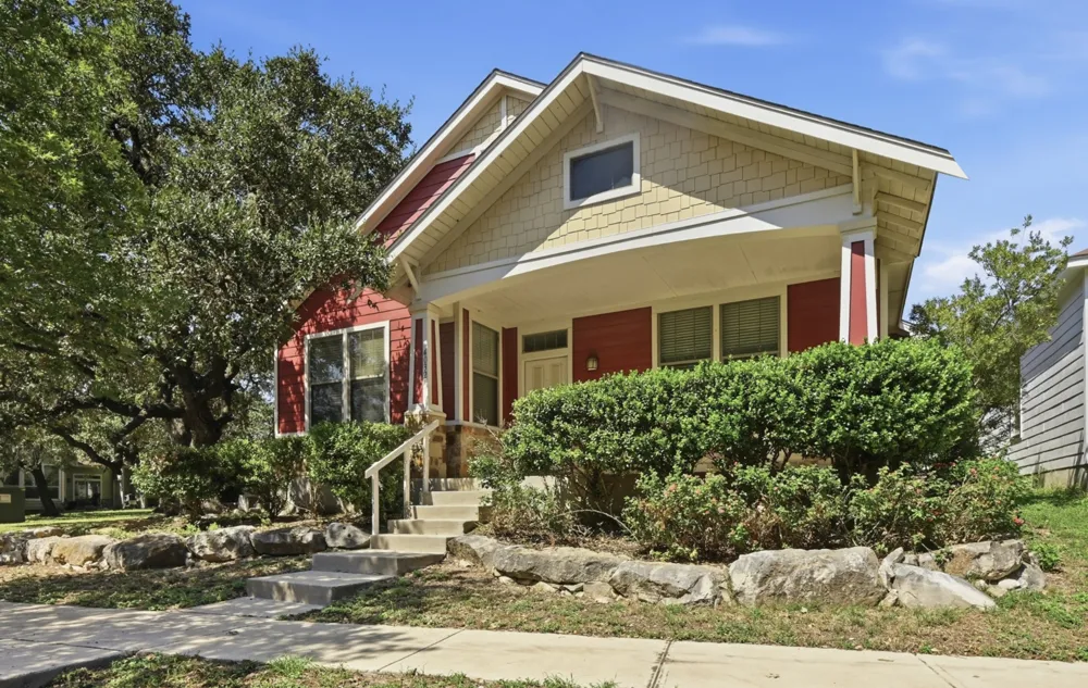 4032 Mather Kyle, TX 78640