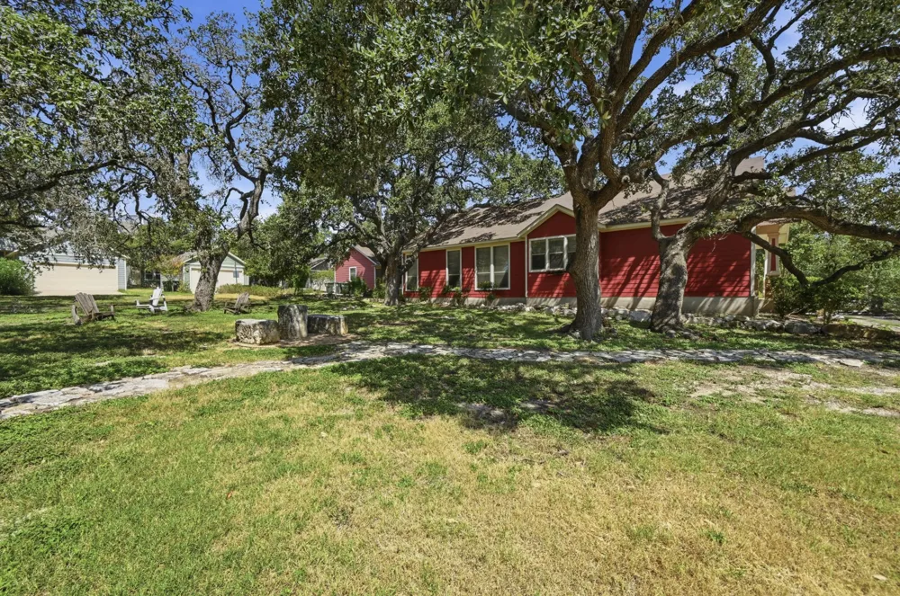 4032 Mather Kyle, TX 78640