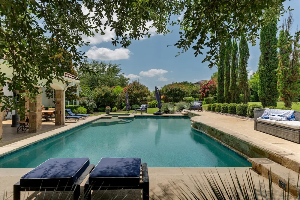 11612 Shoreview Overlook Cove Austin, TX 78732