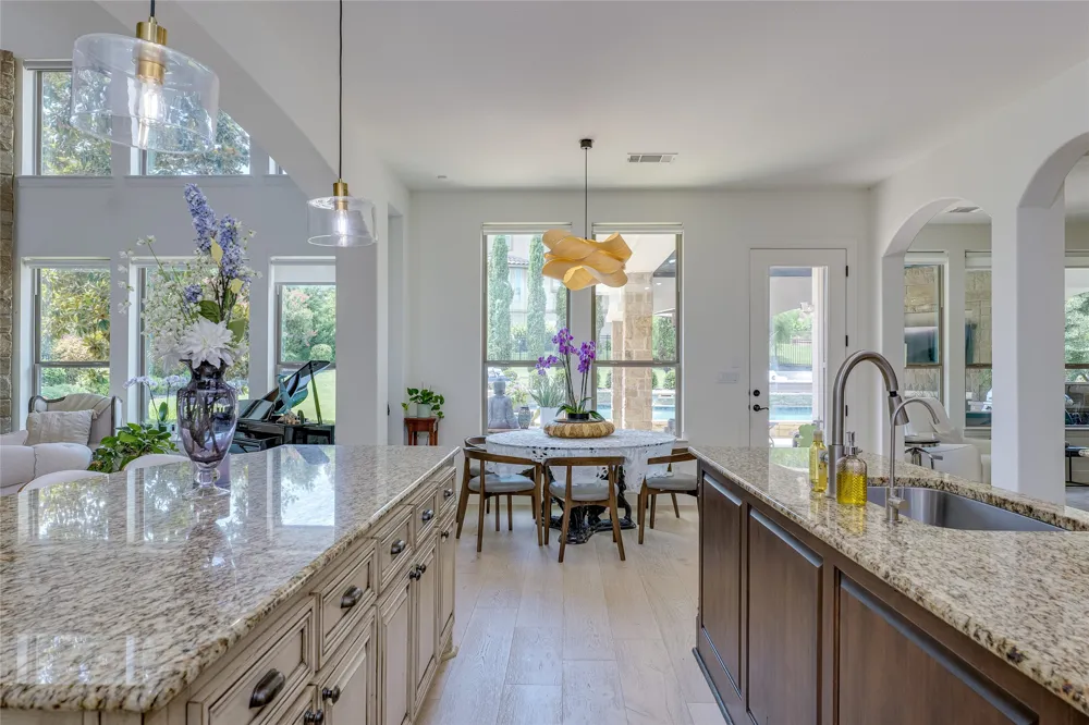 11612 Shoreview Overlook Cove Austin, TX 78732