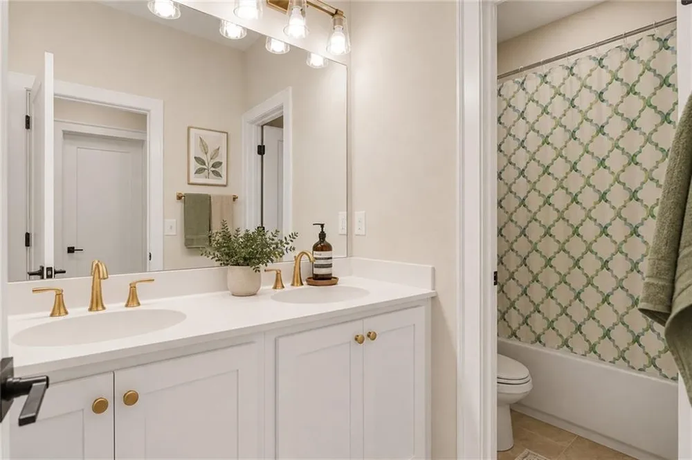 495 Ashbury Drive Roswell, GA 30076
