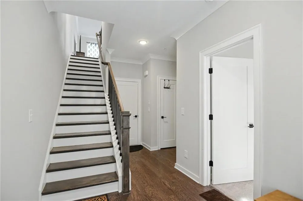 495 Ashbury Drive Roswell, GA 30076