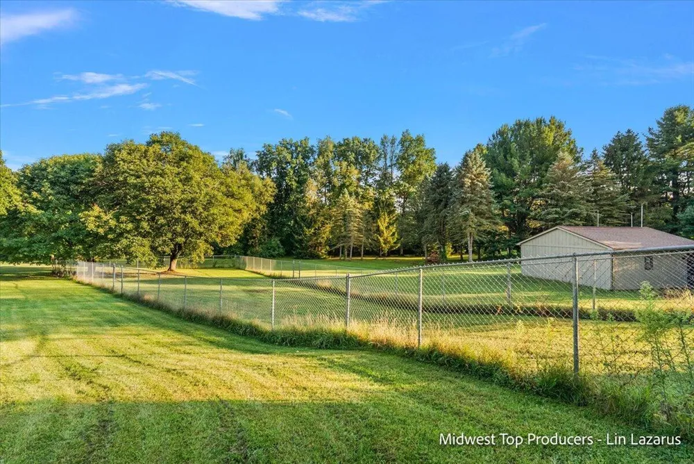 11152 Southbrook Drive Ceresco, MI 49033