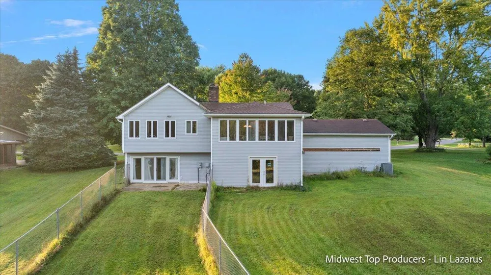 11152 Southbrook Drive Ceresco, MI 49033