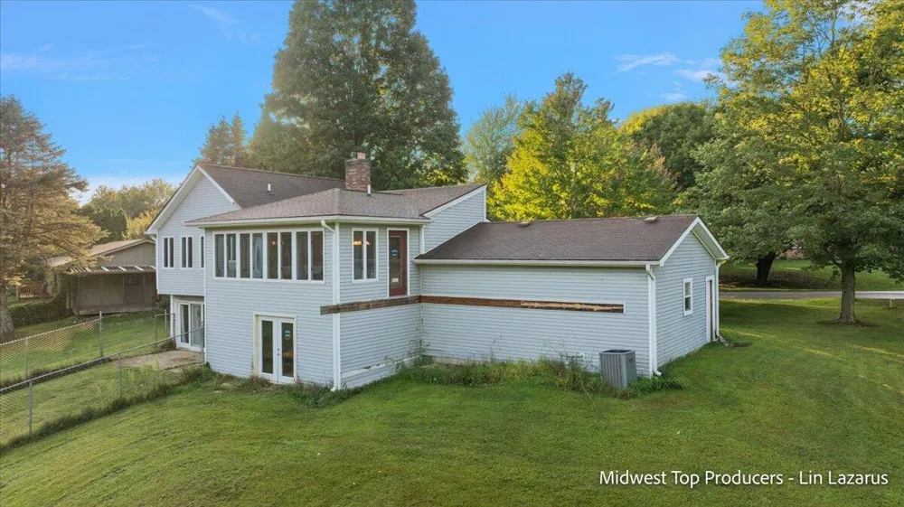 11152 Southbrook Drive Ceresco, MI 49033