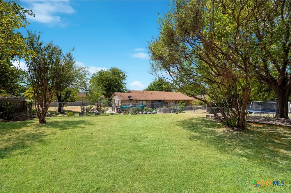 2808 Schwald Road Killeen, TX 76543