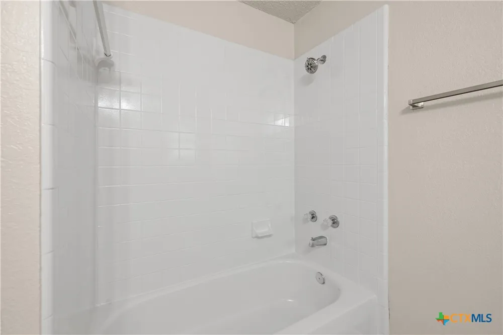 2808 Schwald Road Killeen, TX 76543
