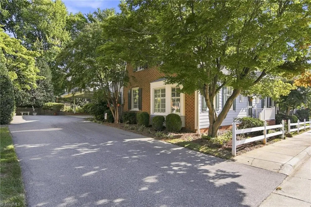 311 Muirfield Drive Winston-Salem, NC 27106