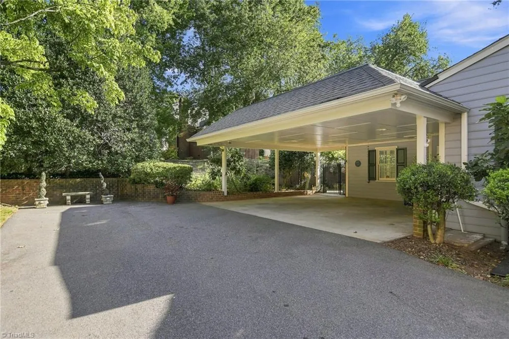 311 Muirfield Drive Winston-Salem, NC 27106