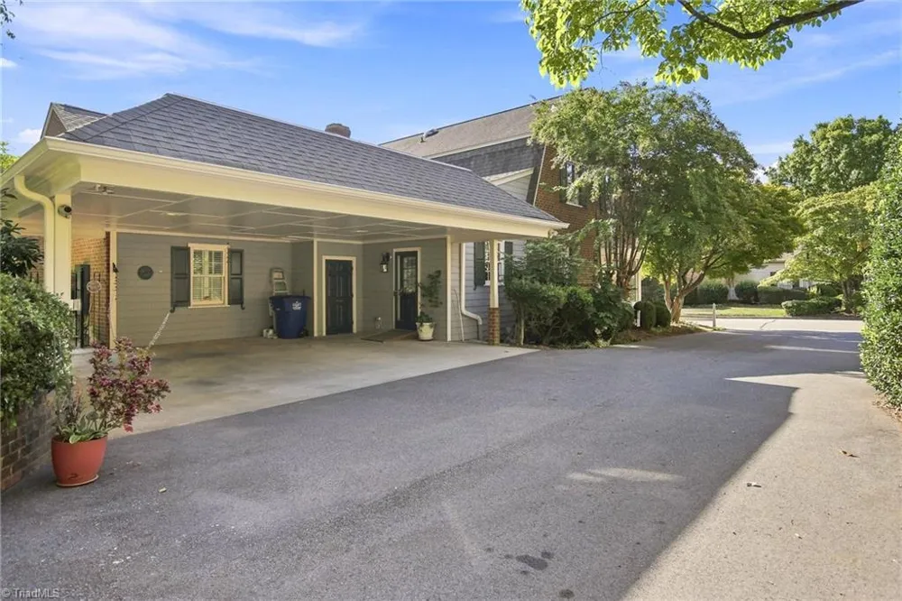 311 Muirfield Drive Winston-Salem, NC 27106
