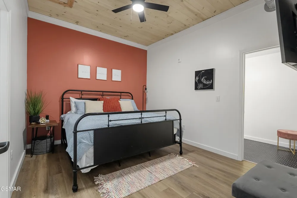 118 Court Avenue #6 Sevierville, TN 37862