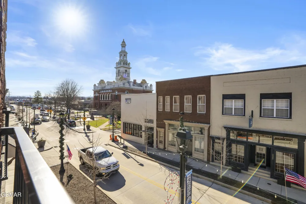 118 Court Avenue #6 Sevierville, TN 37862