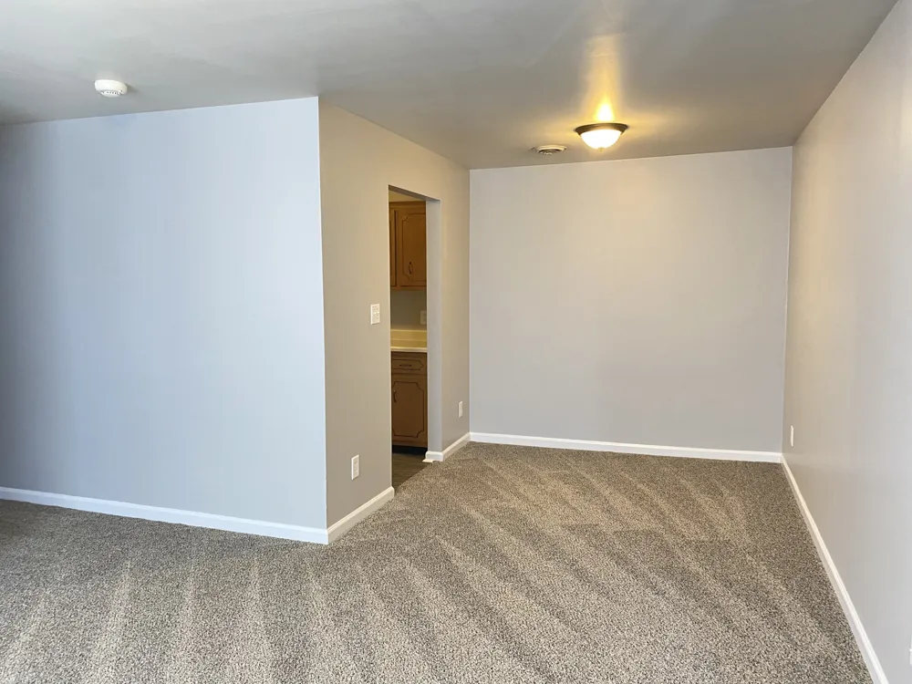 3885 Northeast Dr #B Clarksville, TN 37040