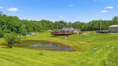 220 Three Point Rd
