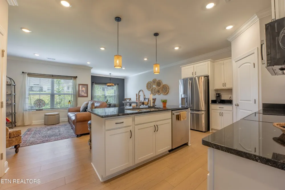 7364 Sun Blossom Lane Knoxville, TN 37924