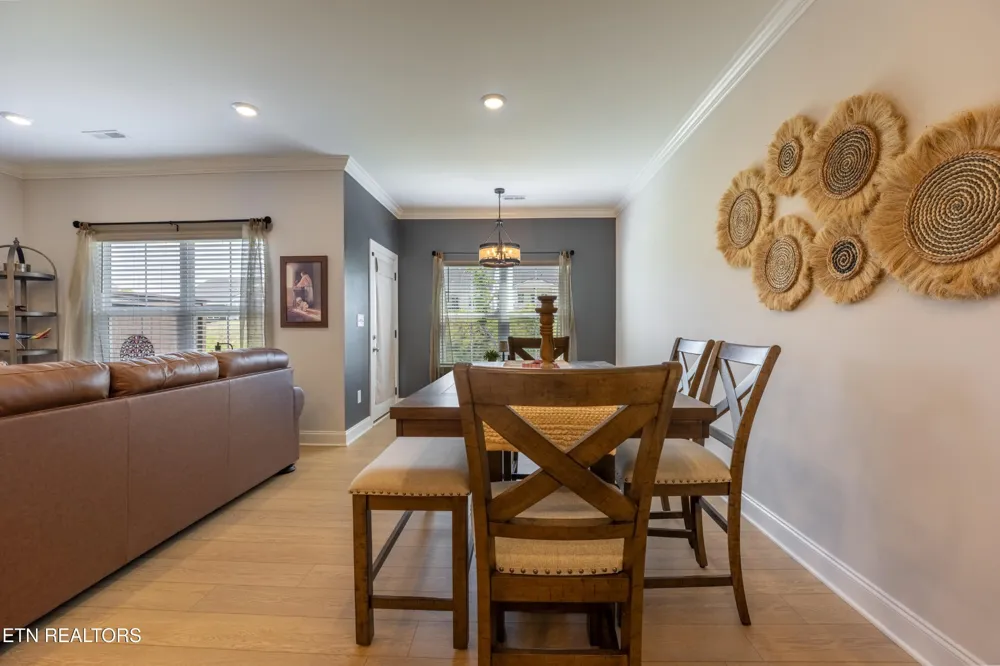 7364 Sun Blossom Lane Knoxville, TN 37924