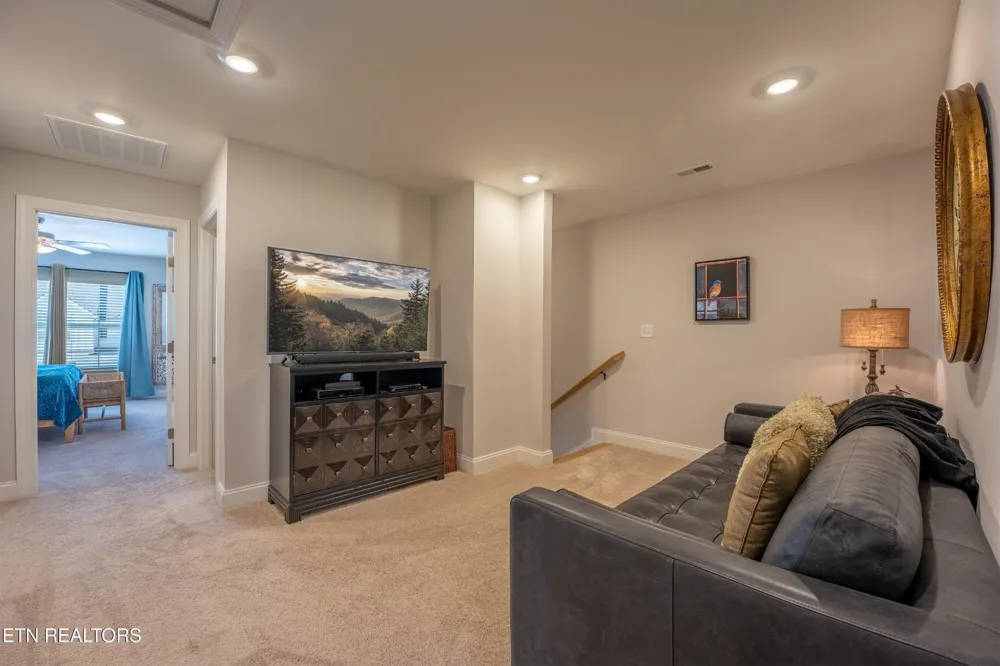7364 Sun Blossom Lane Knoxville, TN 37924