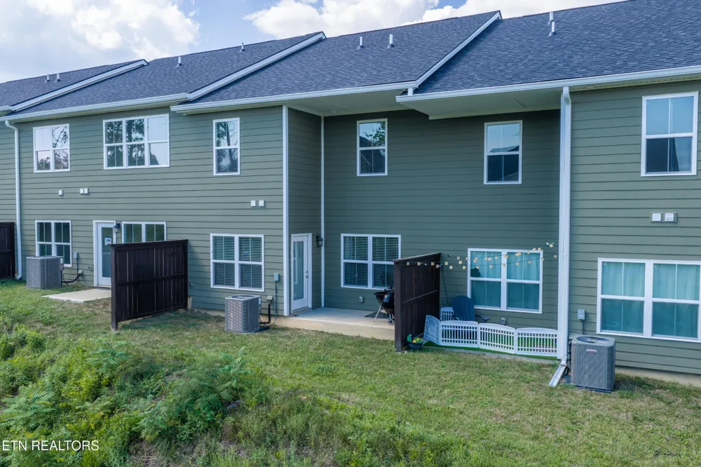 7364 Sun Blossom Lane Knoxville, TN 37924