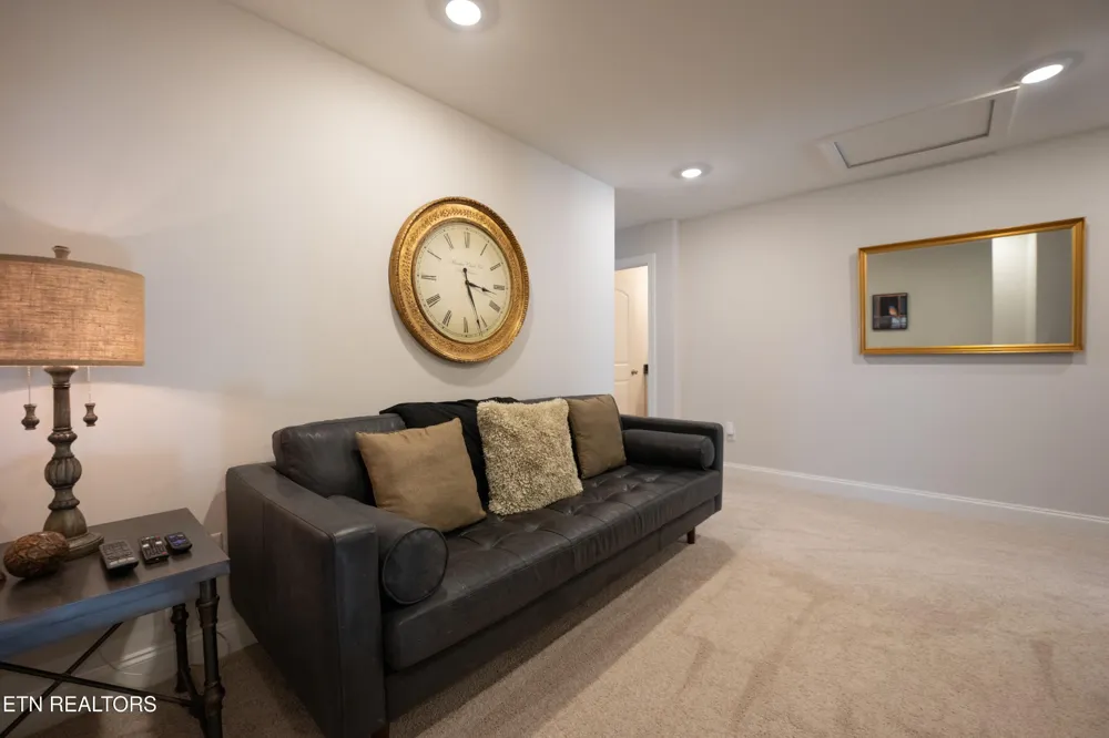 7364 Sun Blossom Lane Knoxville, TN 37924