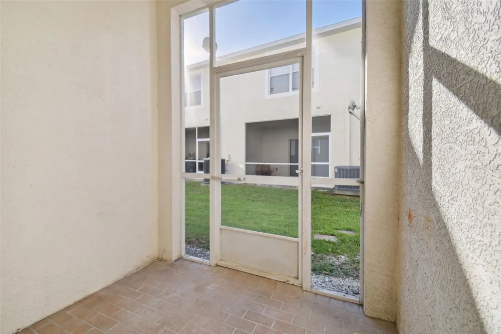 3430 HIGH HAMPTON CIRCLE Tampa, FL 33610