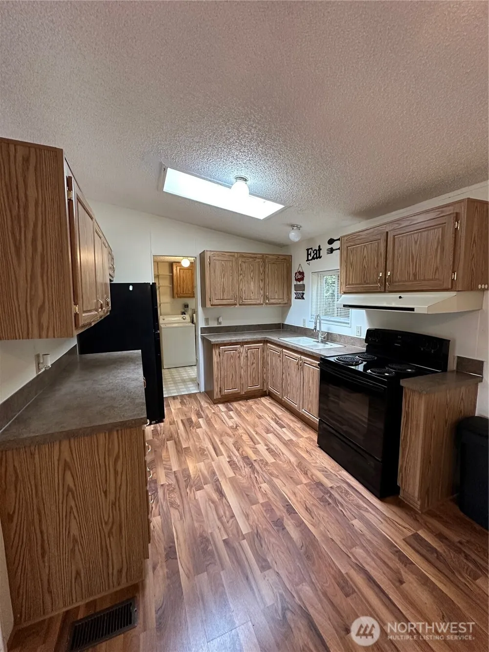 111 E Woodlane Drive Grapeview, WA 98546