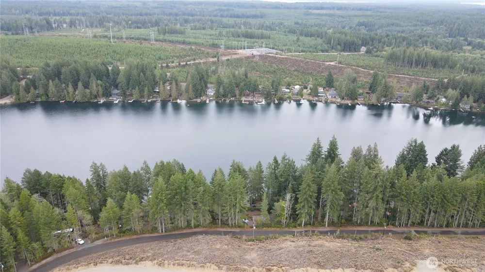 111 E Woodlane Drive Grapeview, WA 98546