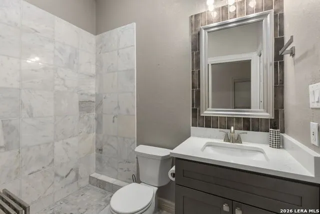 4 WATERFORD GLN San Antonio, TX 78257