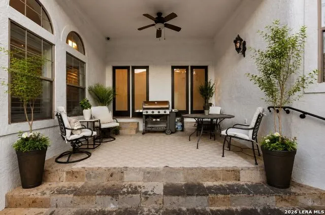 4 WATERFORD GLN San Antonio, TX 78257