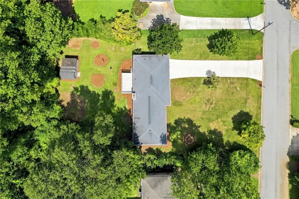 4114 Lauada Drive Douglasville, GA 30135