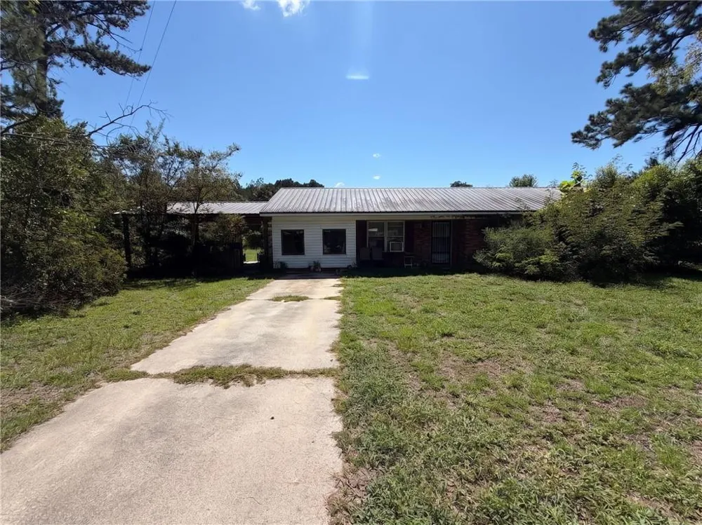 125 Lee Avenue Brooklet, GA 30415