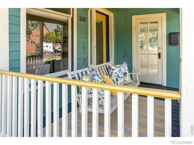 352 Collyer Street Longmont, CO 80501