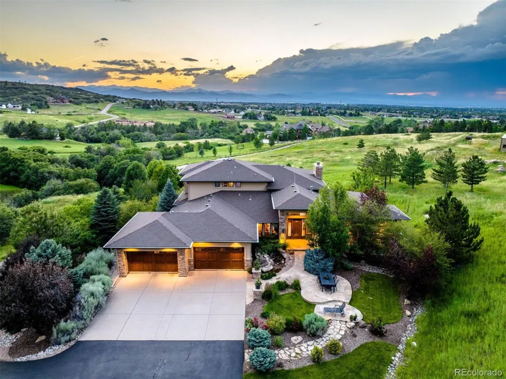 10370 Grande Vista Court Littleton, CO 80124