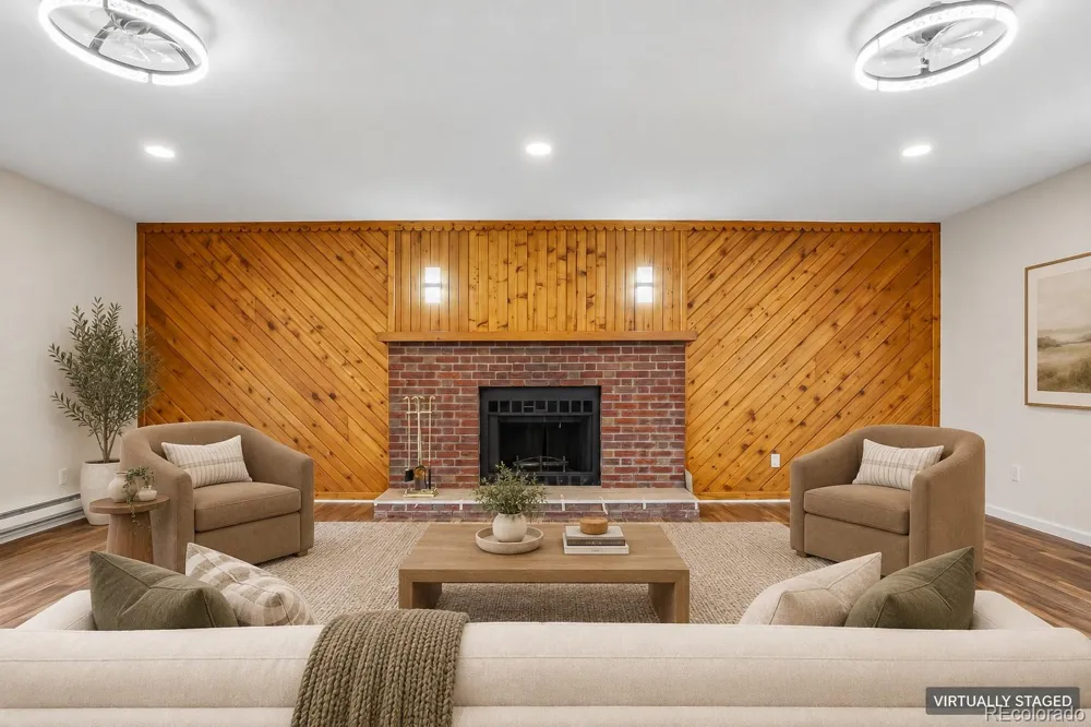 4484 S Eagle Circle Aurora, CO 80015