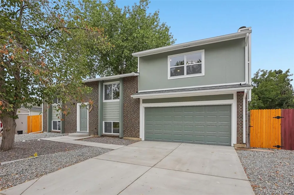4484 S Eagle Circle Aurora, CO 80015
