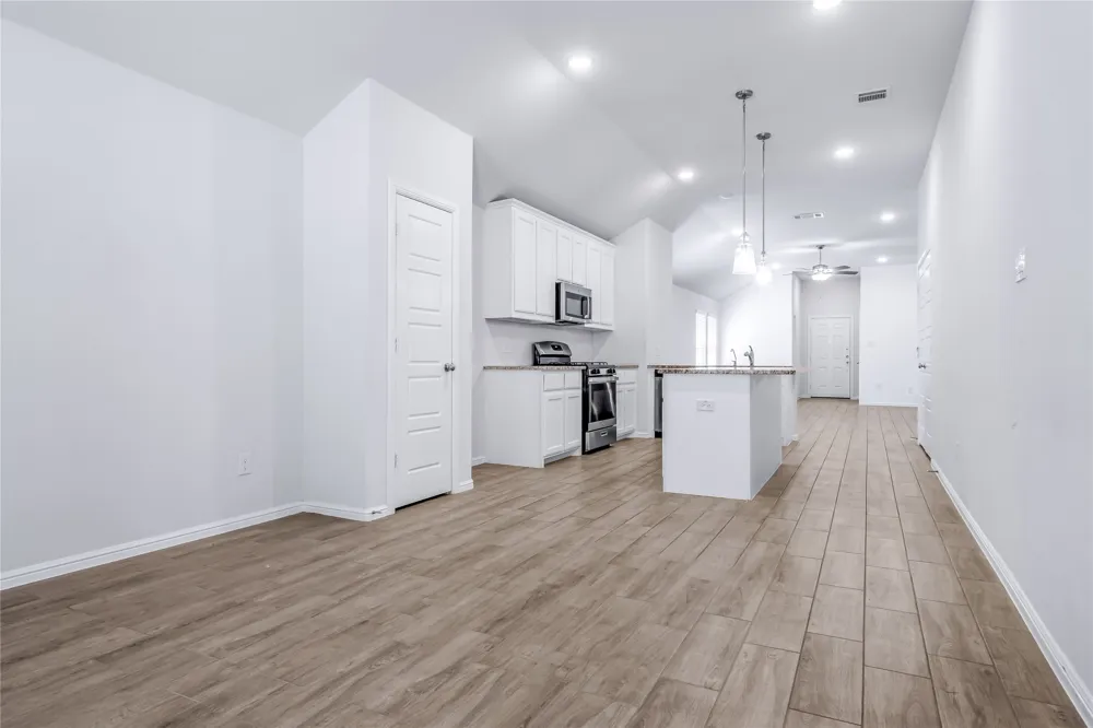 1136 Aragon Trail Mesquite, TX 75149