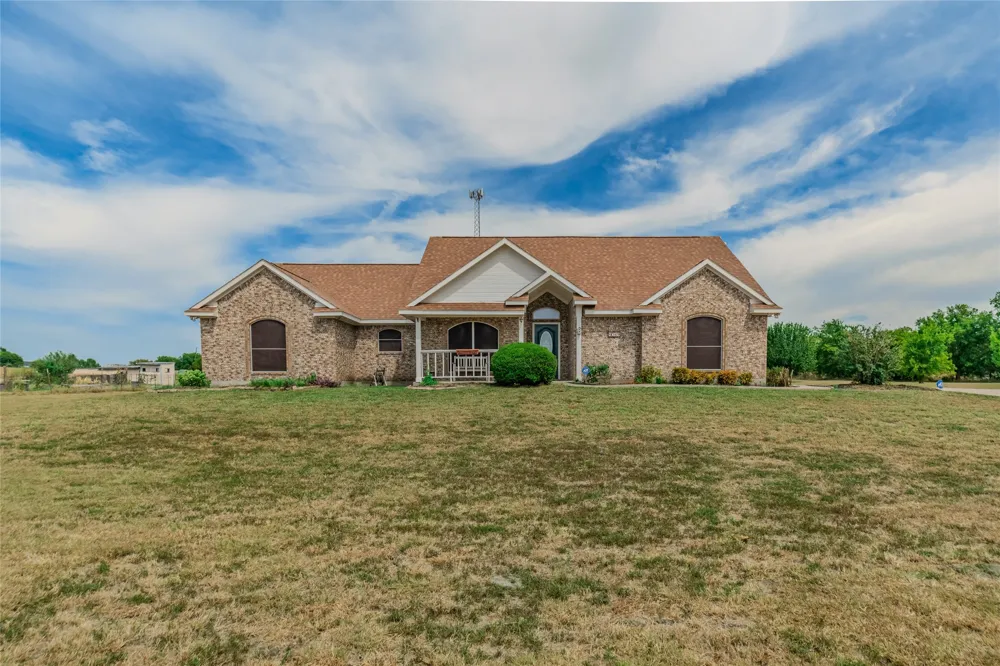8019 Irma Drive Royse City, TX 75189