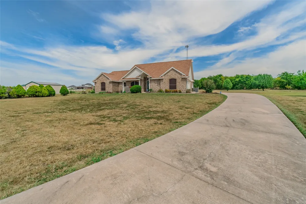 8019 Irma Drive Royse City, TX 75189