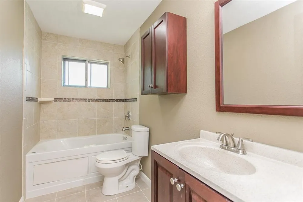 4219 Tuscarora Street Pasadena, TX 77504