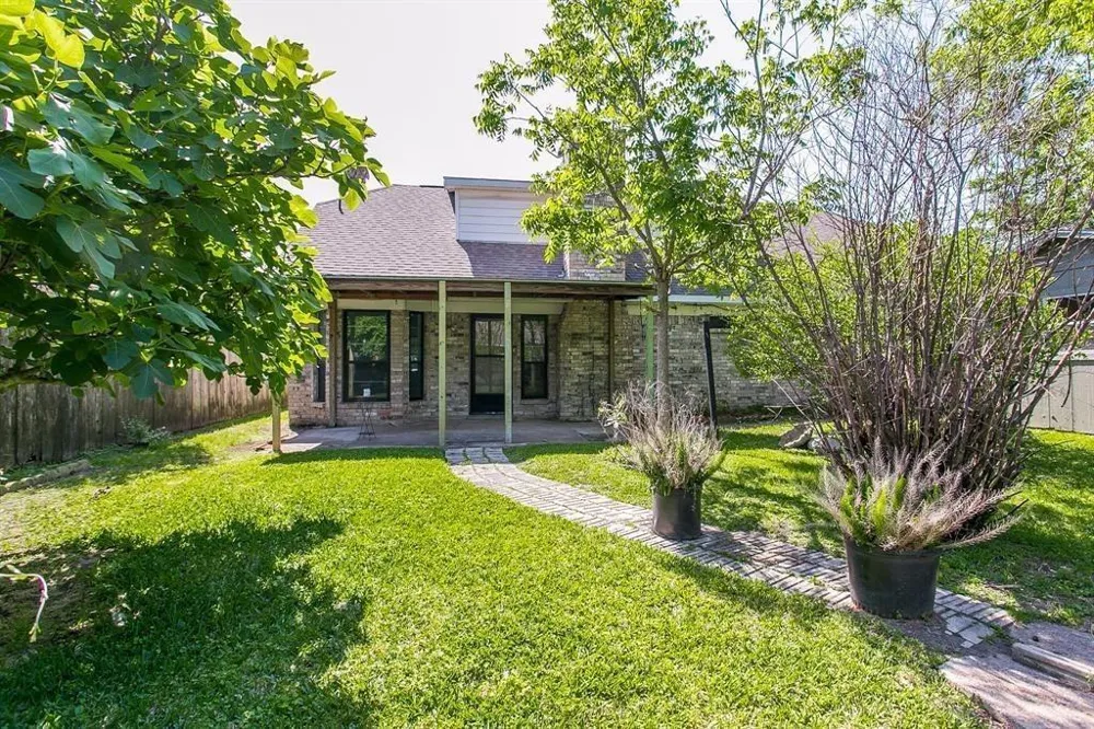 4219 Tuscarora Street Pasadena, TX 77504