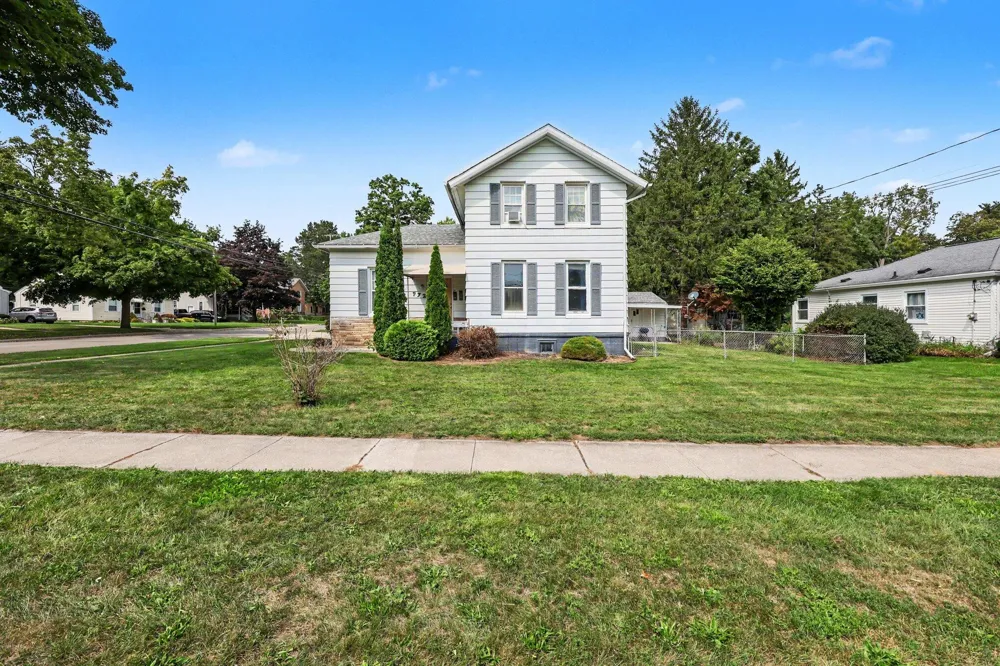 972 Michigan Avenue Adrian, MI 49221