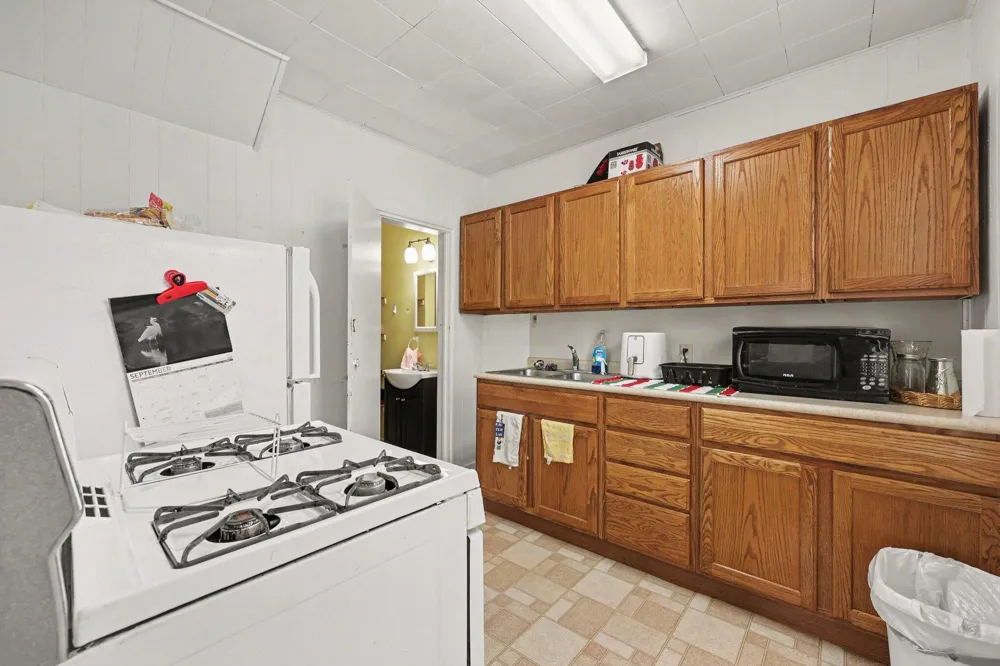 972 Michigan Avenue Adrian, MI 49221