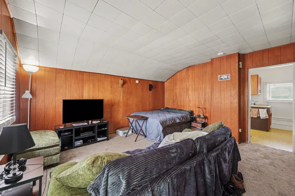 972 Michigan Avenue Adrian, MI 49221