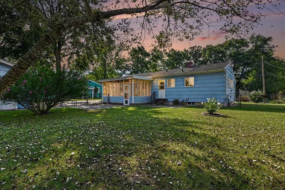 284 W Morgan Avenue W Battle Creek, MI 49037